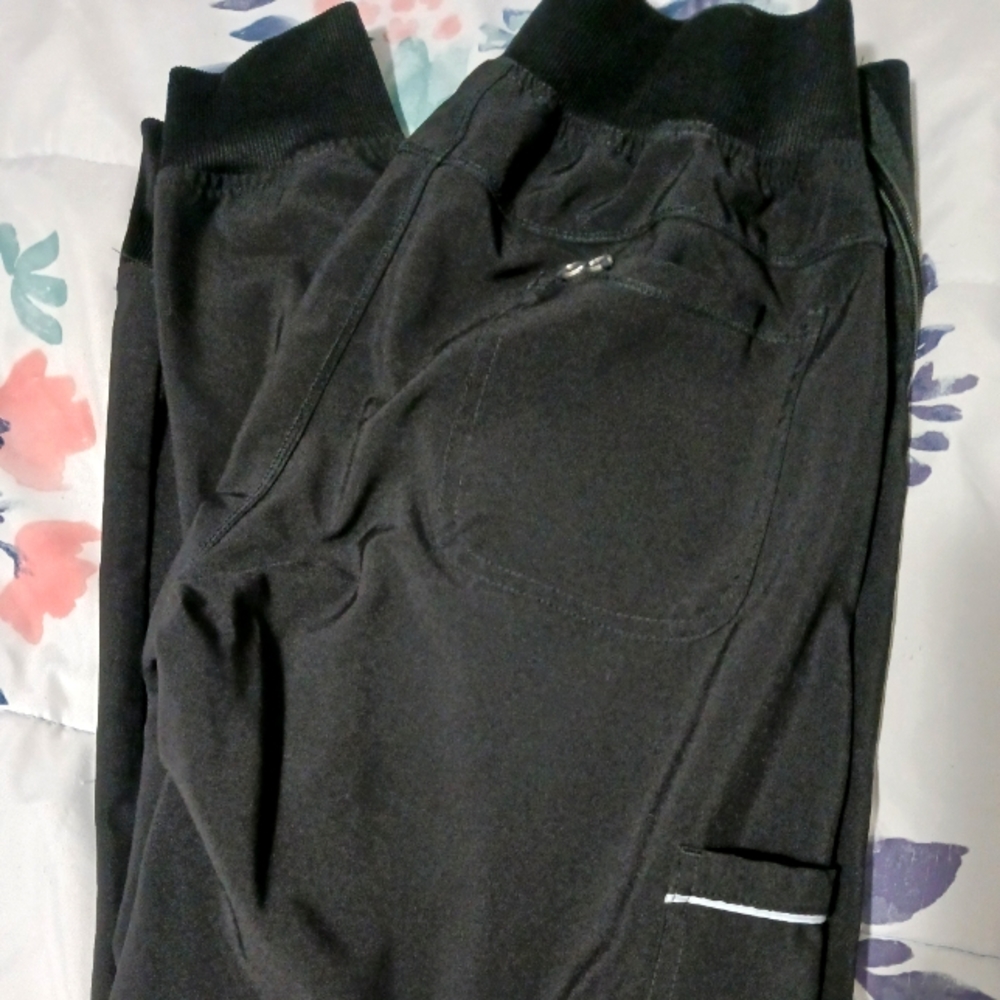 Scrub bottoms